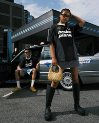 Broken Planet, a niche fashion brand, has launched a new American mesh breathable football sports short sleeved T-shirt, jersey, and soccer jersey